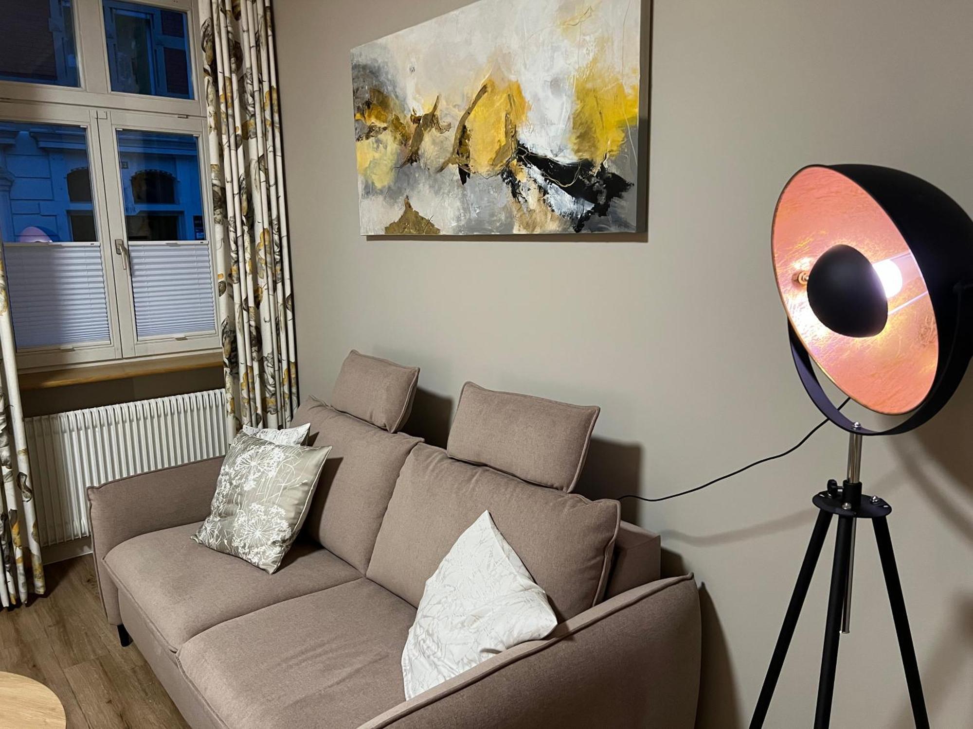 Citydreams Mit Altbauflair Die Premiumunterkunft In Loerrach Bei Basel Lorrach