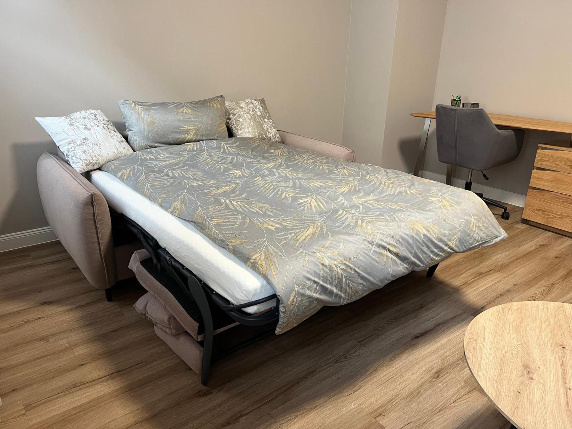 Apartment Citydreams Mit Altbauflair Die Premiumunterkunft In Loerrach Bei Basel Lorrach